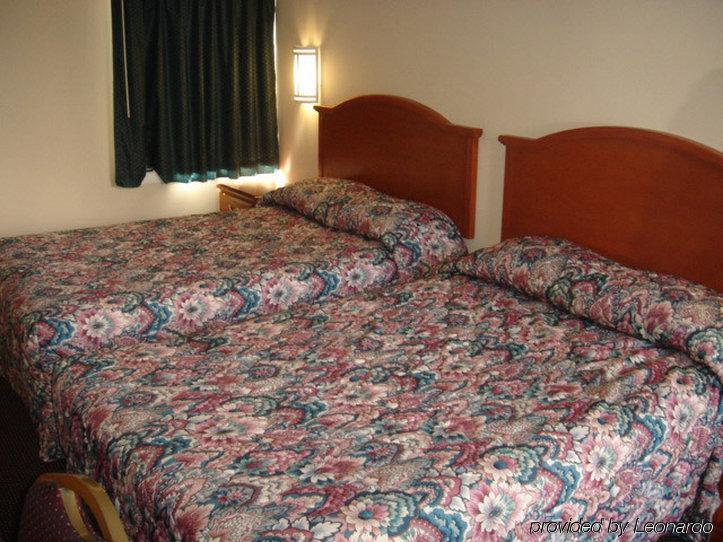 Shangri-La Motel Seekonk Room photo